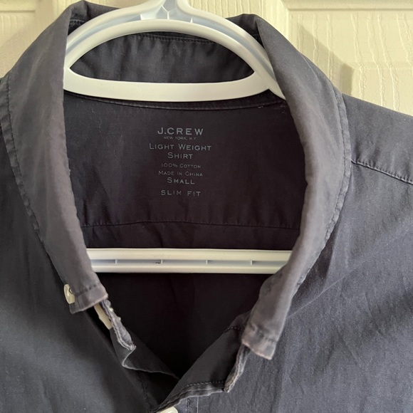 Jcrew slim lightweight navy shirt - Picture 3 of 3